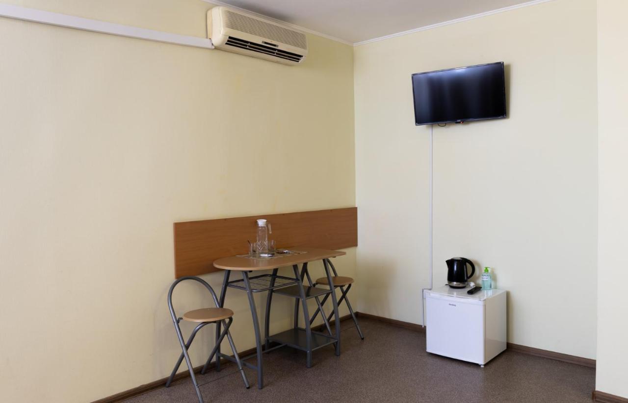 Central Bus Station Hotel นิปโปร ภายนอก รูปภาพ